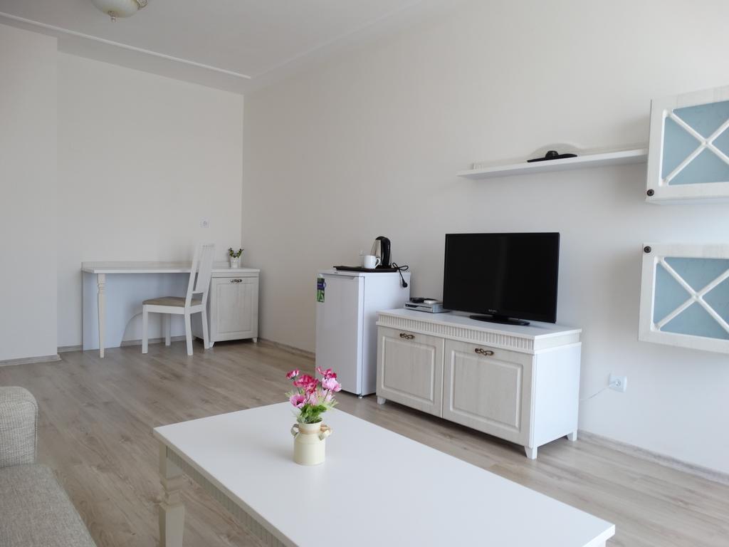 The Step Family Hotel Sunny Beach Quarto foto